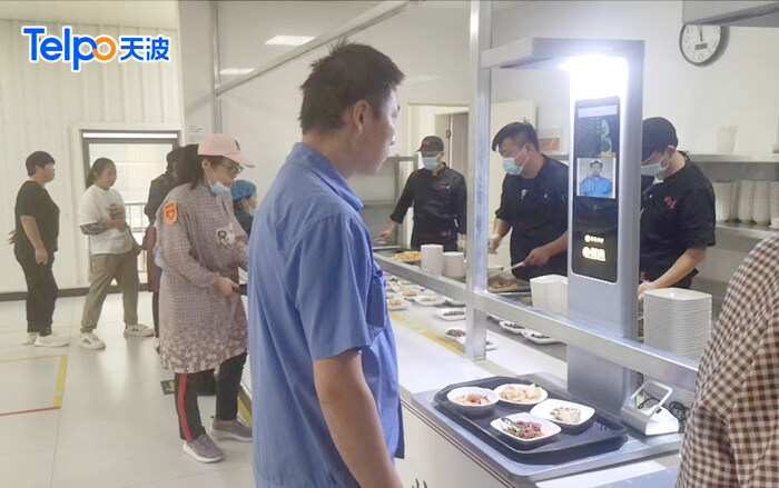 招行使用天波视觉识别团餐结算终端C50