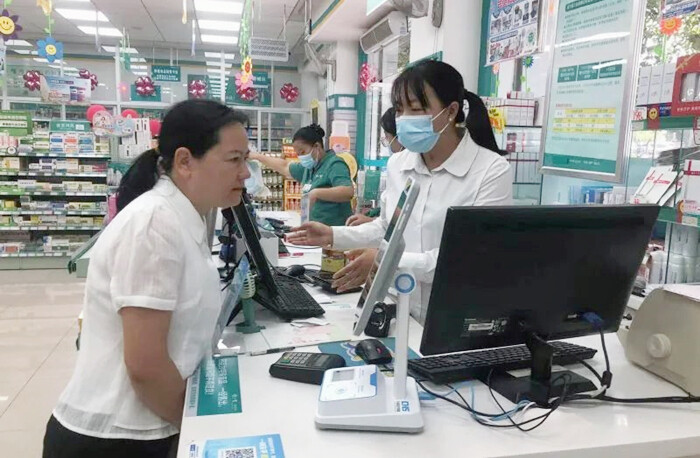天波医保服务终端C10T应用在药店